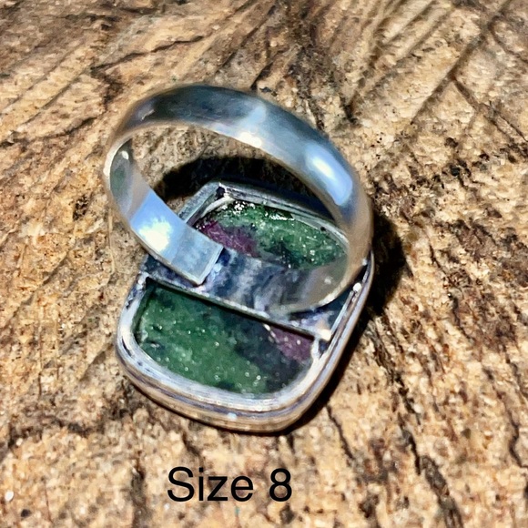 Anyolite Ruby Green Zoisite Ring Size 8 - Picture 9 of 10